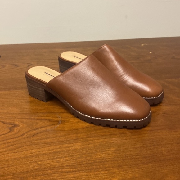 MadeWell The Mindy Lugsole Mule in Leather NH224 - Picture 2 of 7